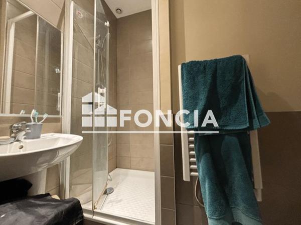 Location Studio 18.49 m² - 42 RUE D 'ALSACE Villeurbanne 69100