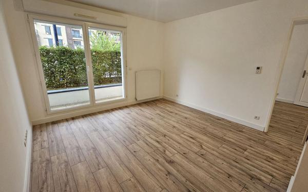 Appartement à vendre    2 pièces • 41,86 m2 Dammarie-les-Lys