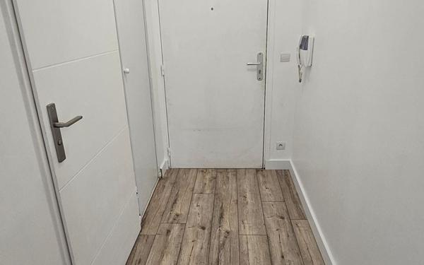 Appartement à vendre    2 pièces • 41,86 m2 Dammarie-les-Lys