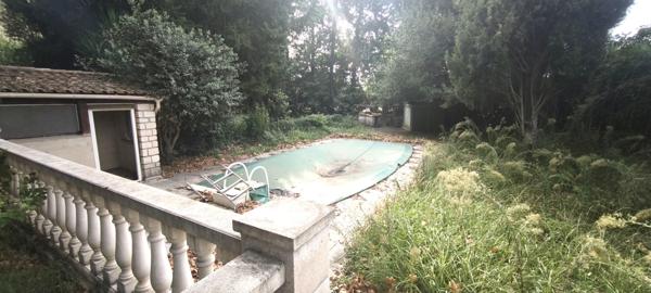 Avignon (84000) Mas à vendre à Avignon/Courtine