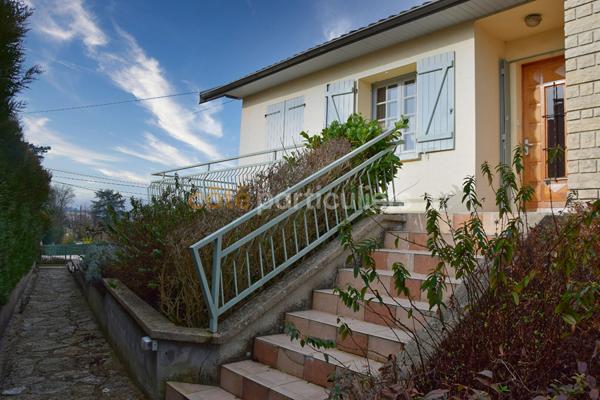 Vente Maison145 m² - 6 Pièces - DOLE (39100)