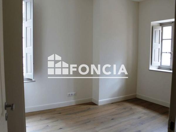 Location Appartement 3 pièces 68.37 m² - 12 BIS RUE DU ROI RENE Avignon 84000