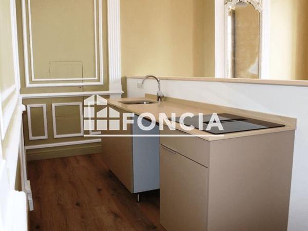 Location Appartement 3 pièces 68.37 m² - 12 BIS RUE DU ROI RENE Avignon 84000