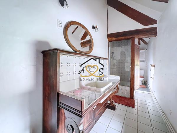 Saint-Priest-Bramefant (63310) CORPS DE FERME - PISCINE - DÉPENDANCES - ST PRIEST DE BRAMEFANT 63310