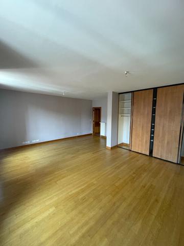 Appartement T3 en duplex -PAS DE FRAIS D'AGENCE