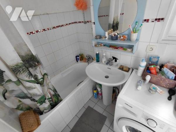 Appartement T3 à vendre - Pontivy (56300)

Situé à Pontivy, au coeur du Morbihan en Bretagne,...