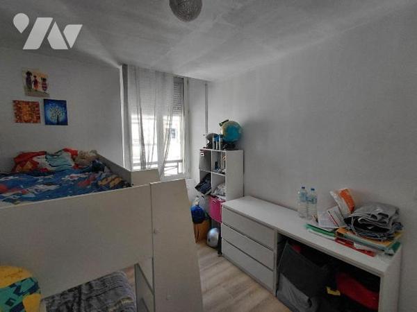 Appartement T3 à vendre - Pontivy (56300)

Situé à Pontivy, au coeur du Morbihan en Bretagne,...