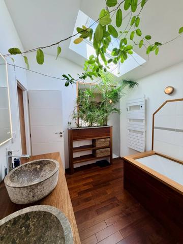 Lacanau ville : belle maison ossature bois avec studio indépendant