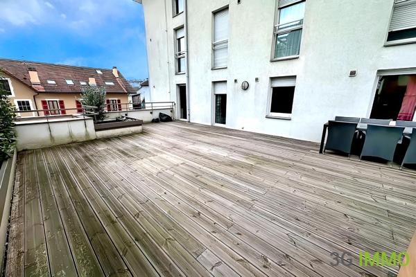 Location / Appartement T4