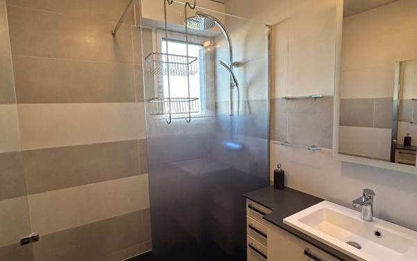 Appartement à louer    3 pièces • 62,75 m2 Châtillon