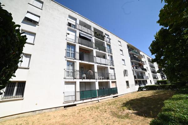T3 57 M² • BALCON • CAVE • FORT POTENTIEL