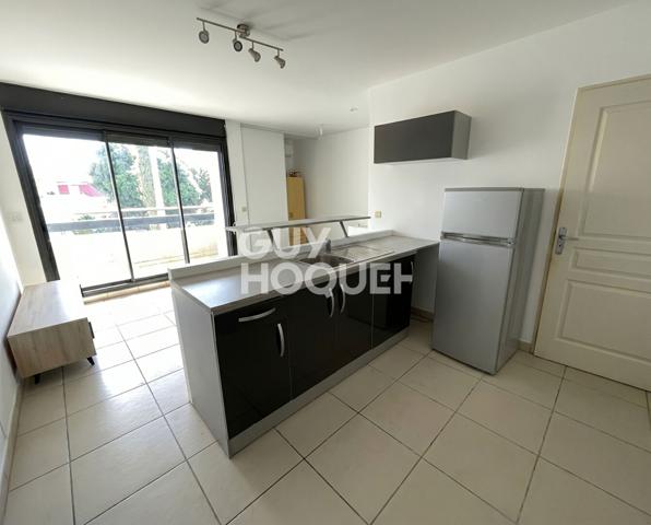 STE-CLOTILDE T1 28 m² + VARANGUE ET PARKING - PROCHE CLINIQUE & UNIVERSITÉ