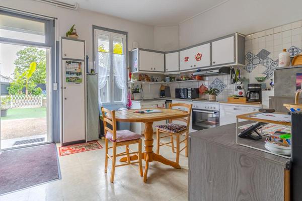 Maison Chabris 7 pièce(s) 134.98 m2