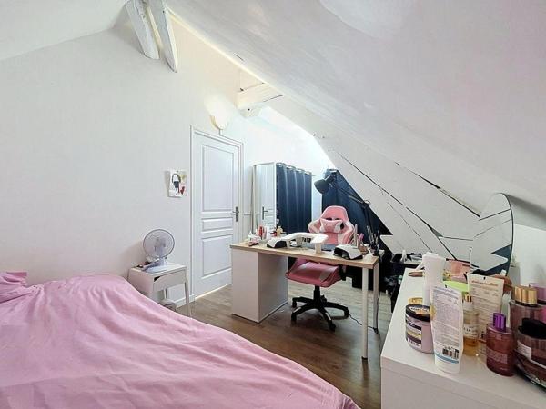 Appartement 2 pièces de 25 m² à Corbeil-Essonnes