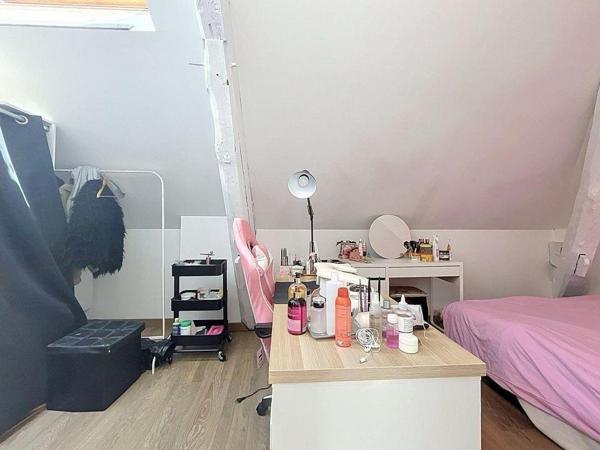 Appartement 2 pièces de 25 m² à Corbeil-Essonnes
