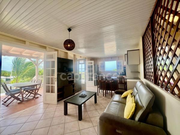 À vendre Ensemble immobilier 3 logements à Dizac LE DIAMANT (972)Vue magique sur le Rocher du Diamant