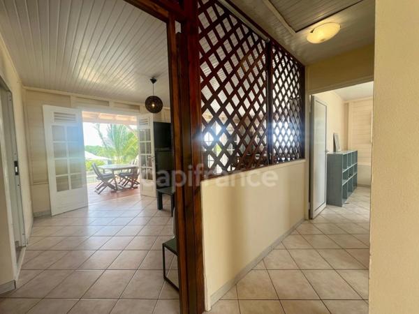 À vendre Ensemble immobilier 3 logements à Dizac LE DIAMANT (972)Vue magique sur le Rocher du Diamant