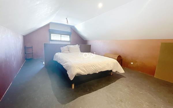 Maison à vendre    5 pièces •  Estivareilles