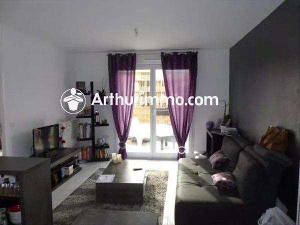 Location                                                      Appartement
                        
                     2 pièces                      33 m2                     à Lieusaint