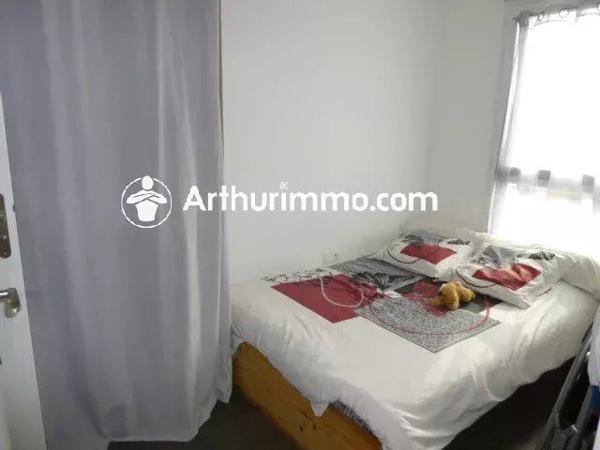 Location                                                      Appartement
                        
                     2 pièces                      33 m2                     à Lieusaint