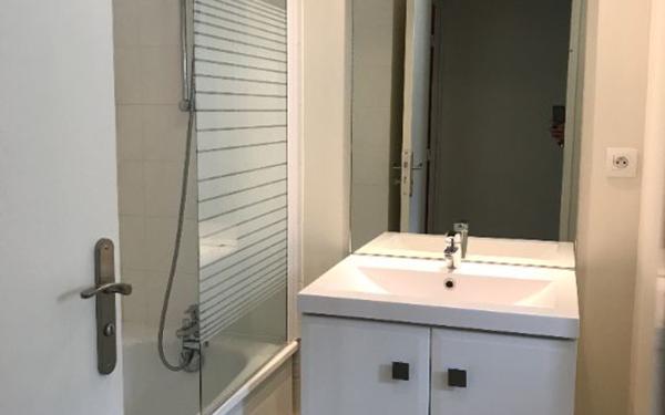 Appartement à louer    1 pièce •  Compiègne