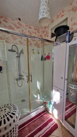 Belle maison de plain pied sur sous-sol situé à St Pardoux la rivière