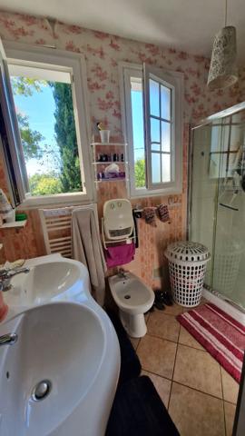 Belle maison de plain pied sur sous-sol situé à St Pardoux la rivière