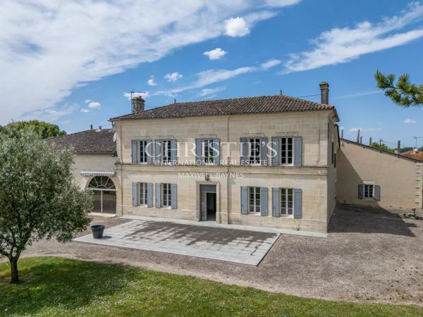 COGNAC – A VENDRE MAGNIFIQUE PROPRIETE