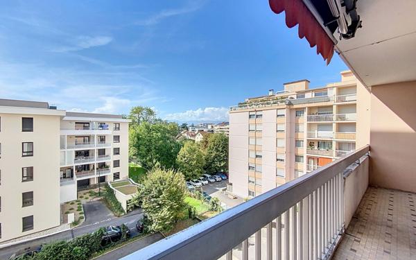 Appartement à vendre    3 pièces • 65 m2 Annemasse
