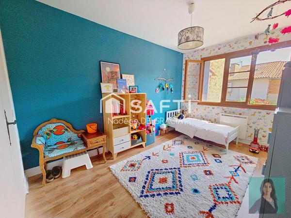 Maison de ville T5 jardin & garage plein centre