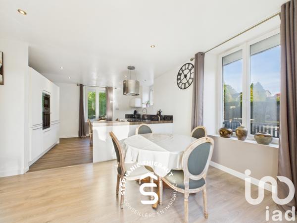 Maison à vendre 9 pièces 245 m² Bruyères