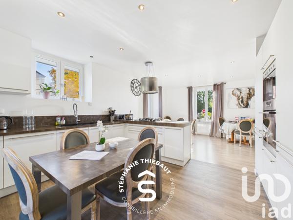 Maison à vendre 9 pièces 245 m² Bruyères