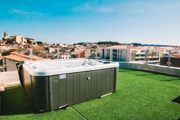 T3 avec grande terrasse en formule tout inclus, loué vide ou meublé