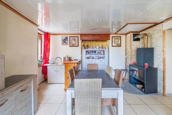 73460 - GRESY-SUR-ISERE - MAISON FAMILIALE - SPACIEUSE - JARDIN