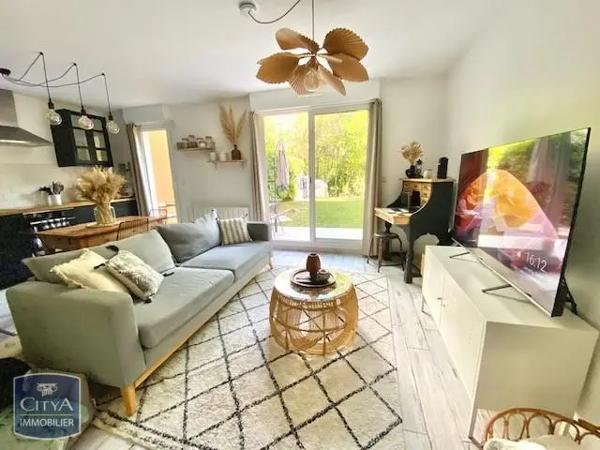 Appartement à louer 2 pièces 42.9m² Aix-en-Provence (13090)