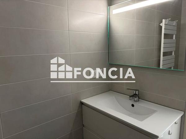 Location Appartement 2 pièces 39.34 m² - CHEMIN DES PATINIERES Vetraz-monthoux 74100