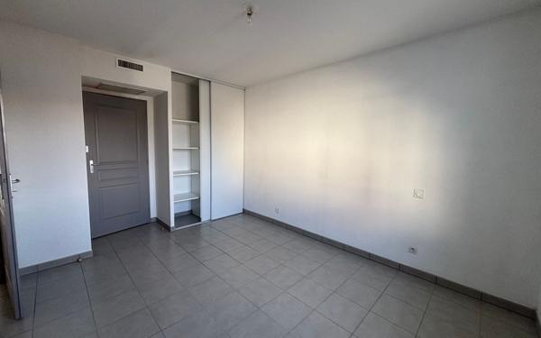 Appartement à vendre    2 pièces • 40,40 m2 Narbonne
