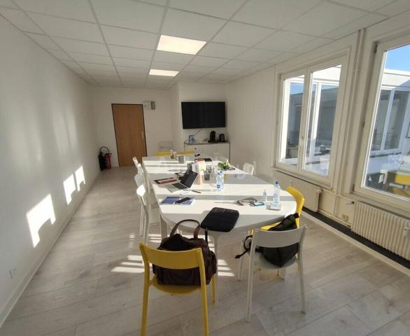 BUREAUX à LOUER de 75 m²