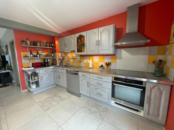MAISON FAMILIALE - FAVEROLLES SUR CHER - 193 m²
