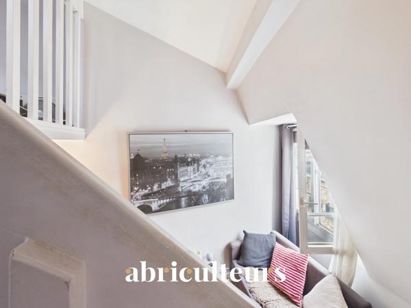 Studio en duplex calme en vente à Paris 1er (75001)