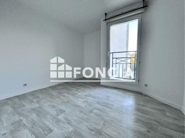 Location Appartement 3 pièces 64.23 m² - 1 A 3 BIS AVENUE DE BUZENVAL Rueil-malmaison 92500