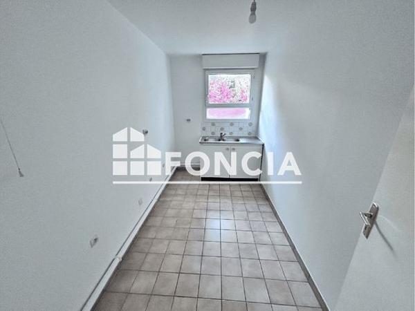 Location Appartement 3 pièces 64.23 m² - 1 A 3 BIS AVENUE DE BUZENVAL Rueil-malmaison 92500