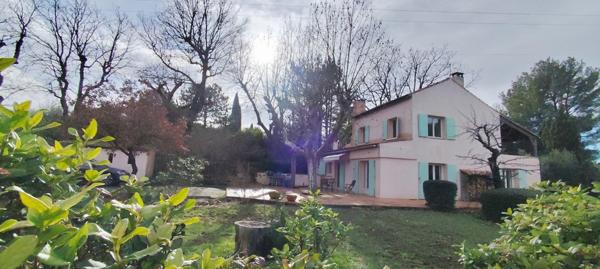 Aix/Luynes Maison T5 de 160m² sur 2500m² - Opportunité de marché à fort potentiel