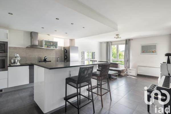 Appartement à vendre 2 pièces 53 m² Sassenage