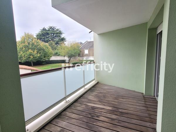 Appartement
         3 pièces
        - 63 m²