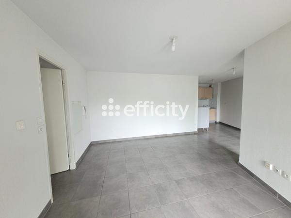 Appartement
         3 pièces
        - 63 m²