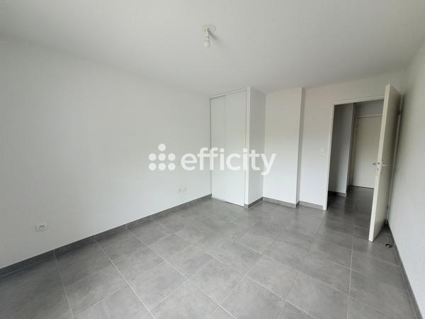 Appartement
         3 pièces
        - 63 m²