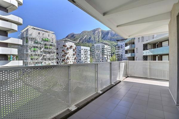 Appartement Grenoble 2 pièce(s) 43.81 m2