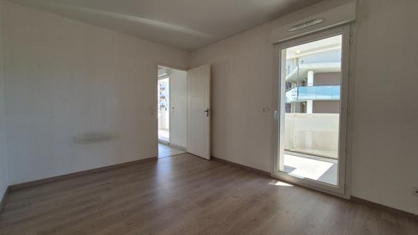 Appartement Grenoble 2 pièce(s) 43.81 m2