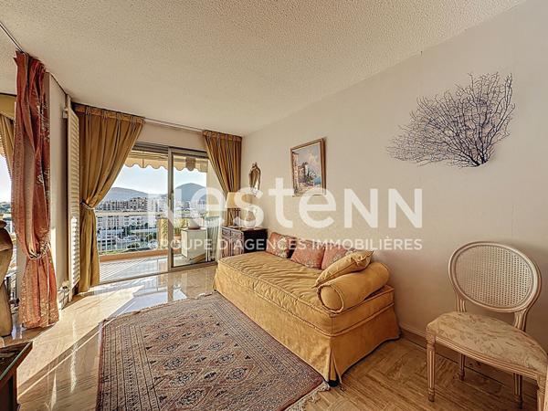 MANDELIEU : 3P CANNES MARINA plein SUD avec grand garage et cave